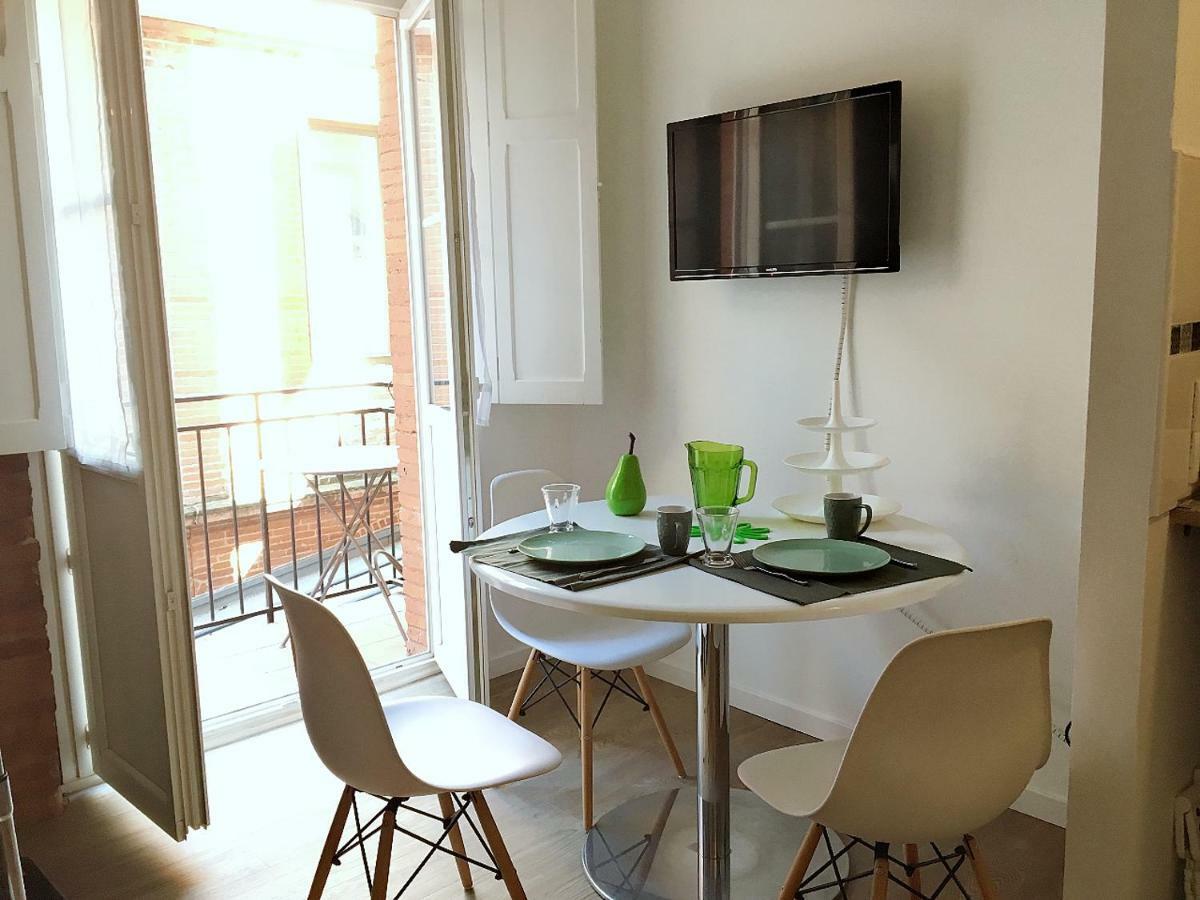 Capitole Jeanne D Arc - Nice Comfortable Flat, Central, Balcony And Charm Apartment Toulouse Ngoại thất bức ảnh